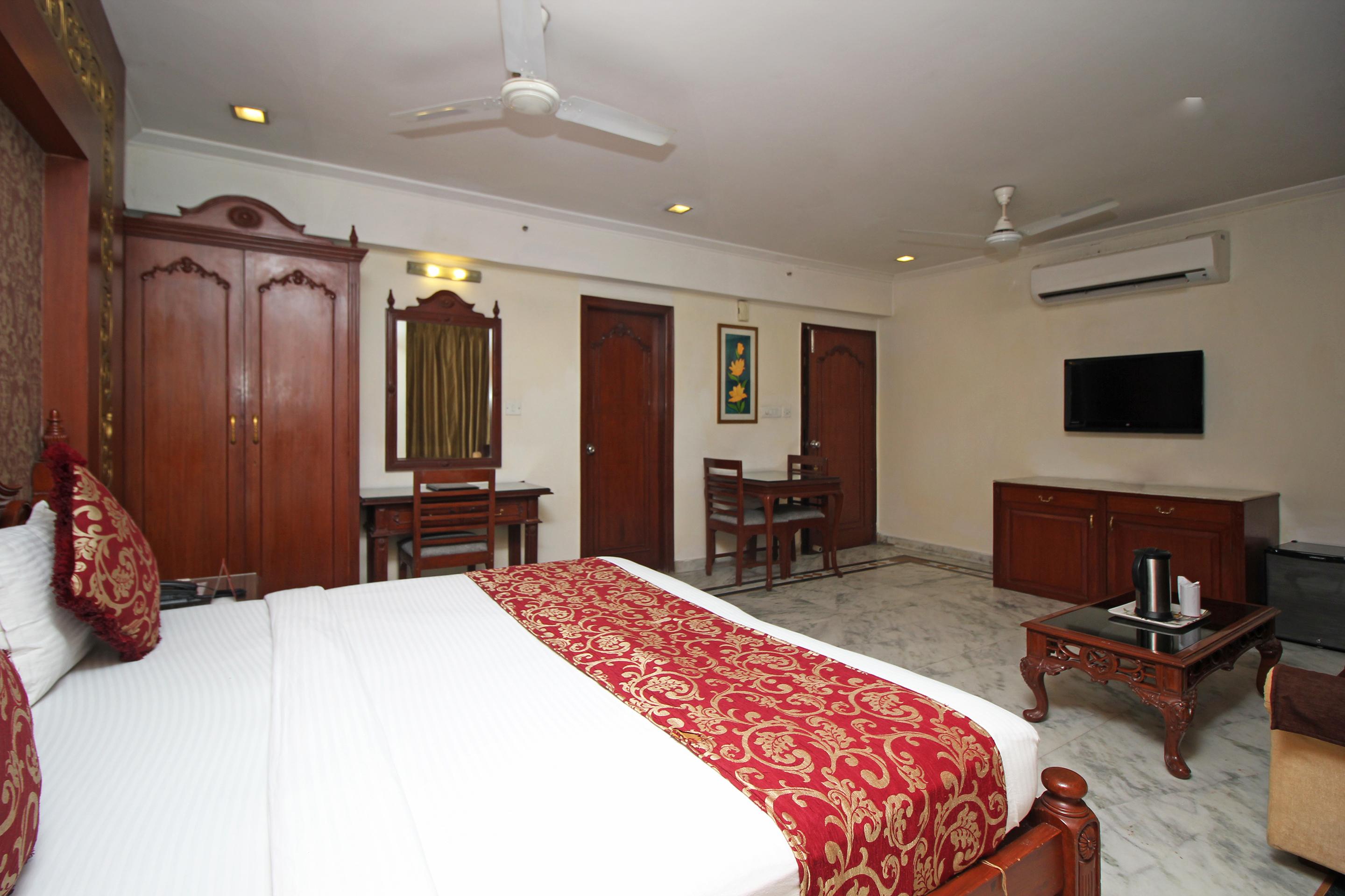 Oyo 5915 Hotel Swagath New Delhi Luaran gambar