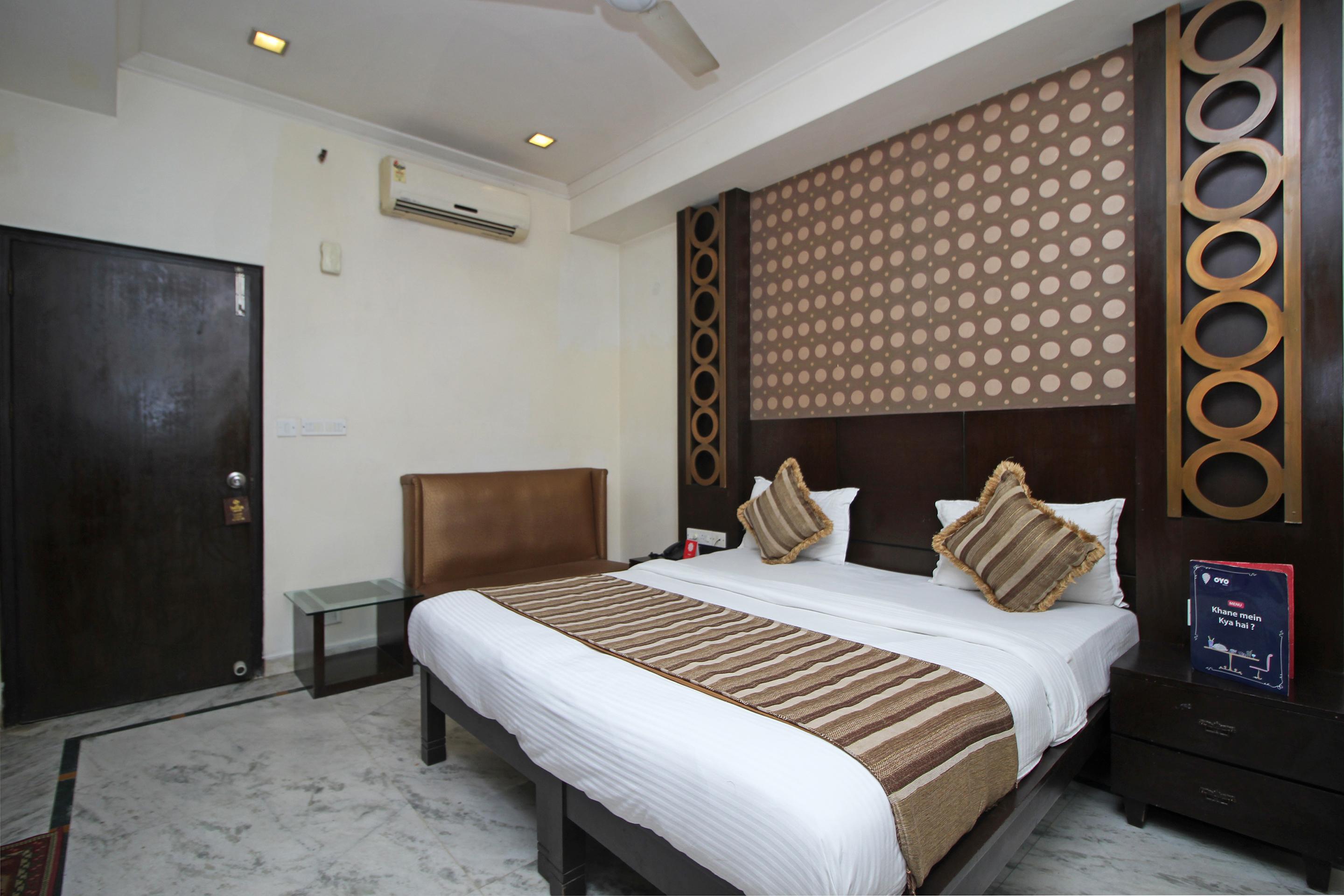 Oyo 5915 Hotel Swagath New Delhi Luaran gambar