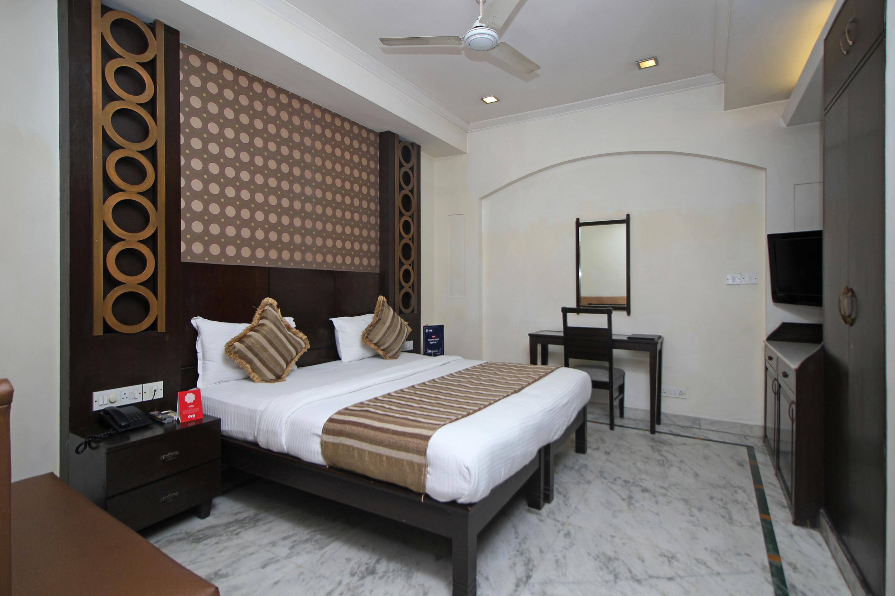 Oyo 5915 Hotel Swagath New Delhi Luaran gambar