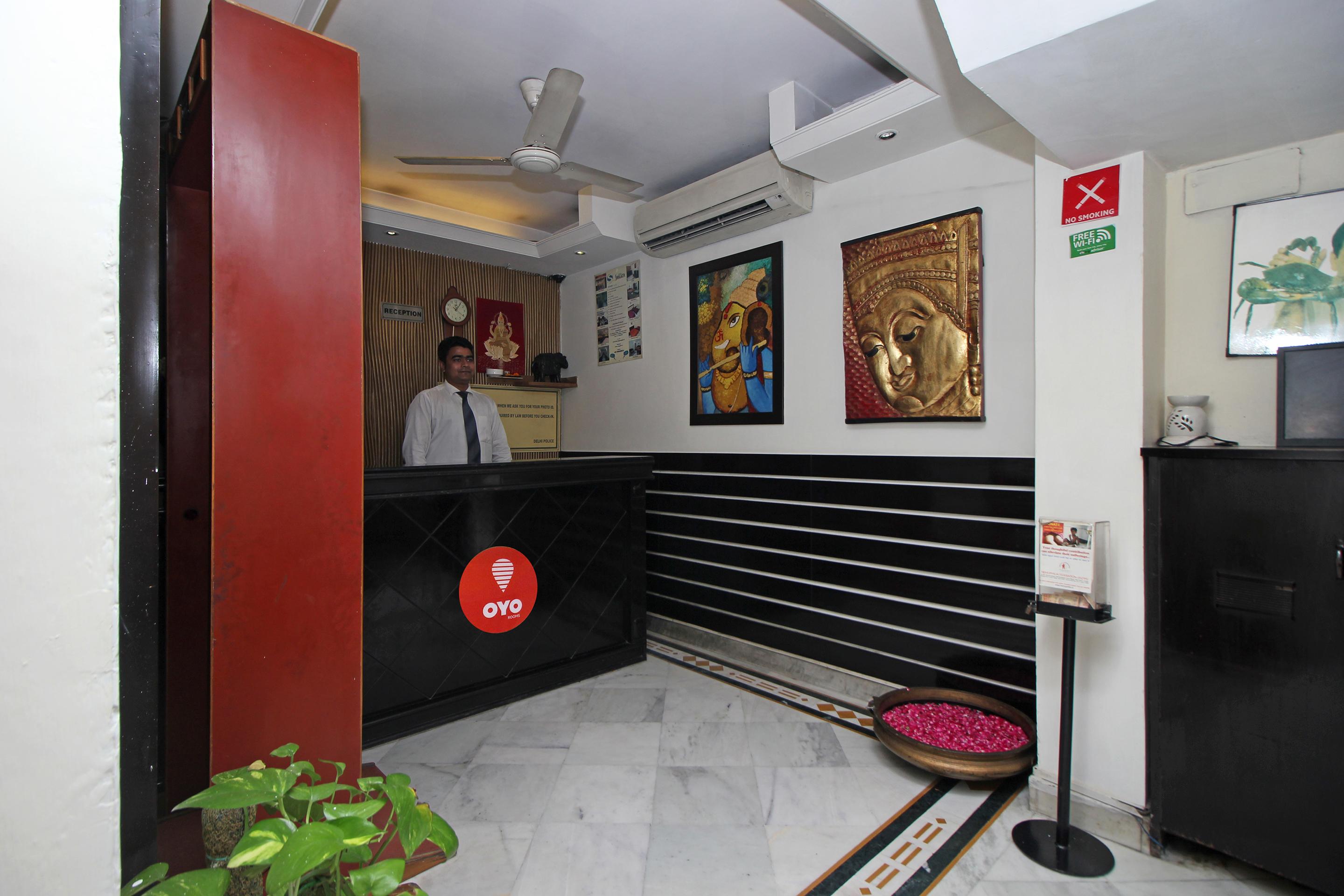 Oyo 5915 Hotel Swagath New Delhi Luaran gambar